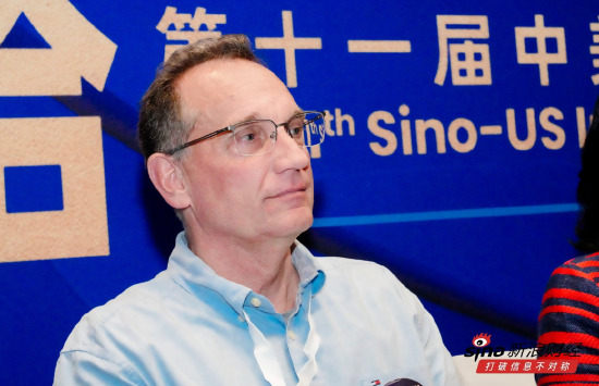 蓝衫集团董事总经理Gary Dvorchak：AI可以取代重复性工作，但上千万人在未来两三年将失去工作